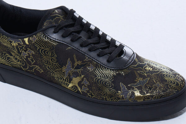 C008_STANDARD　黒地波に群鶴