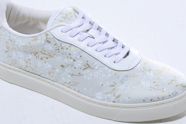 C009_STANDARD　白地金小桜散らし